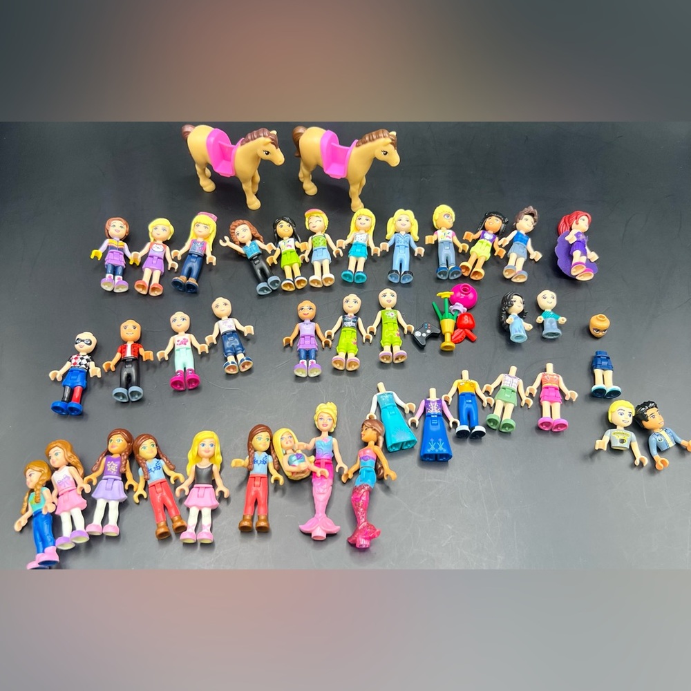Lego and Barbie- Mixed lot of Mini Figures, Colorful Kids Toy Figurine Set